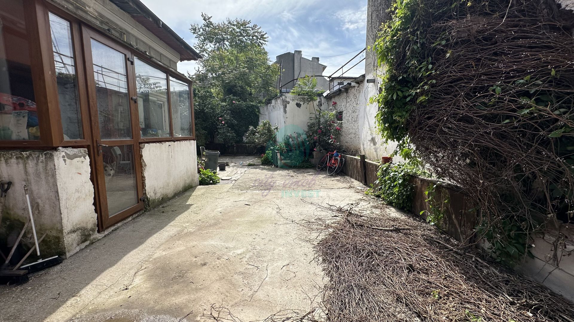 Casa singura in curte zona Mosilor - Poză 9