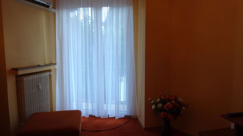 Inchiriere apartament ASE- 3 camere decomandat - Poză 9