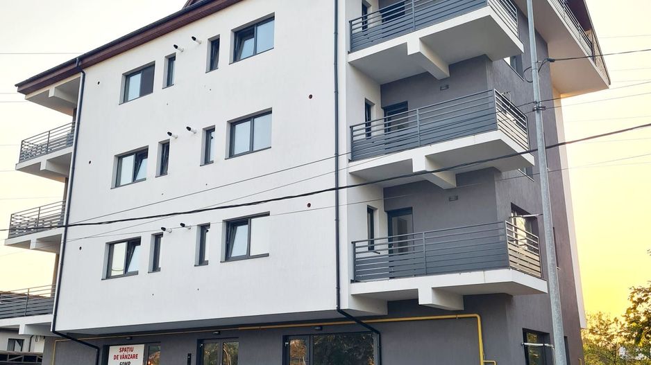 Apartament 3 camere de vanzare - Poză 10