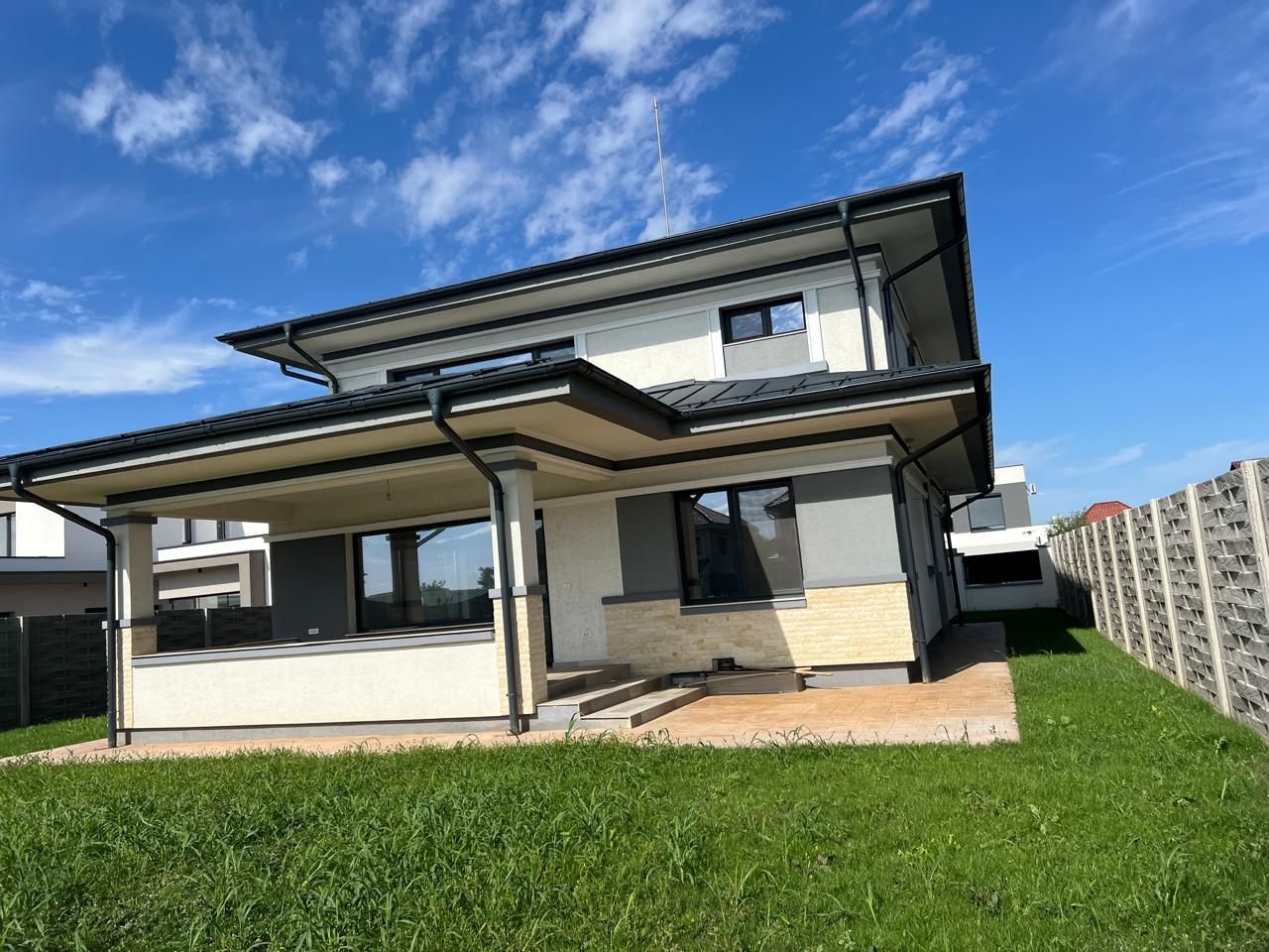 Casa  premium  SMART Independentă energetic  in Dumbravita - Poză 40