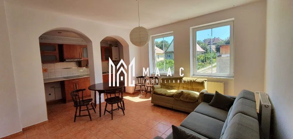 Casa cu 4 apartamente / 9 camere | Ultracentral | Curte - Poză 1