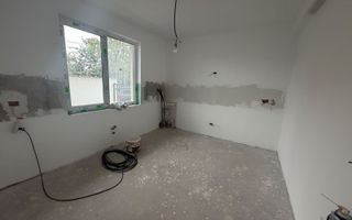 CASA INDIVIDUALA - TEREN 450 MP, TOATE UTILITATILRE, COMISION 0% - Poză 5