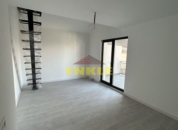 Casa de vanzare, zona Liceul Pedagogic. Pret 225.000€ Negociabil! - Poză 12