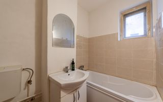 3 camere Războieni | Etaj 3 | Compartimentare circulară | Ideal pentru renovare - Poză 7