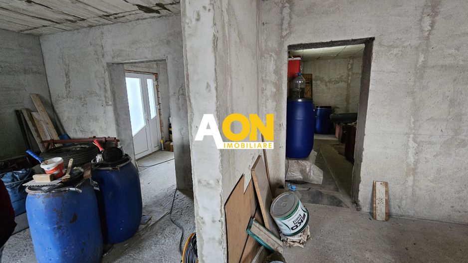 Casa 4 camere, 300 mp utili, 562 mp teren, zona Centru - Poză 10