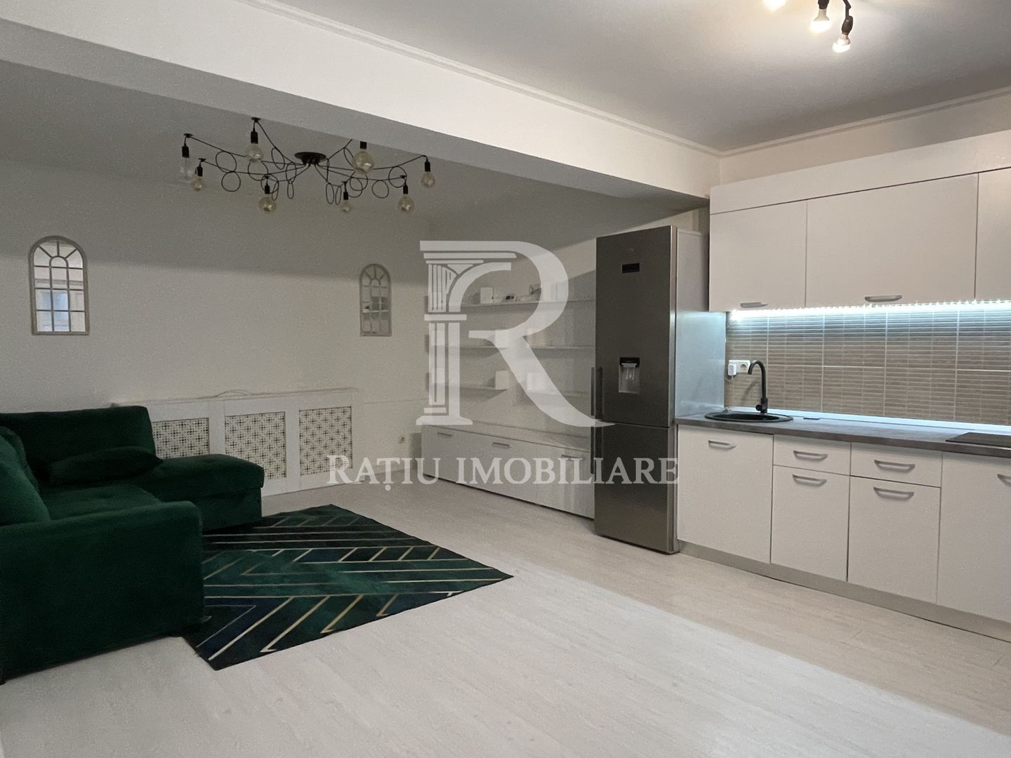 Apartament la casa | 3 Camere | Spitalul Judetean | Oradea - Poză 1