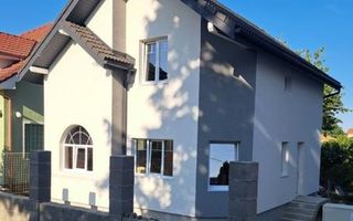 Casă zonă centrală Satu Mare str. Victoriei - Poză 1