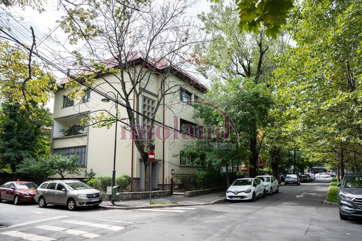Inchiriere - apartament-duplex - 6 camere - Primaverii - Poză 41