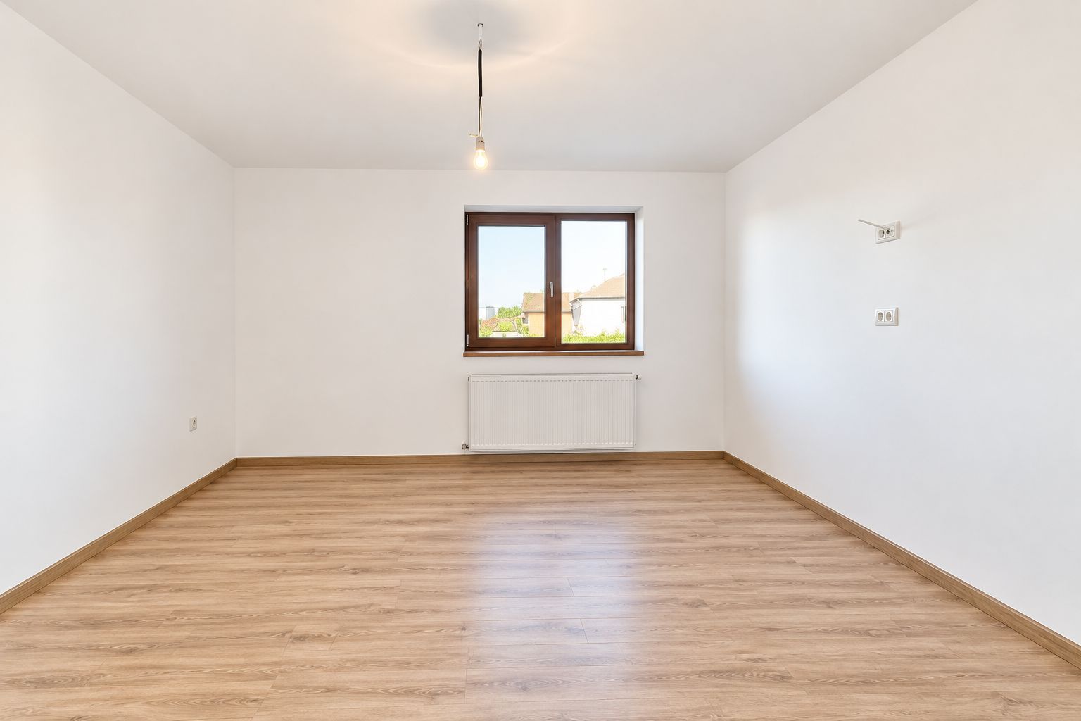 Apartament nou finisat, 3 camere, 74 mp, Chisoda - Poză 5