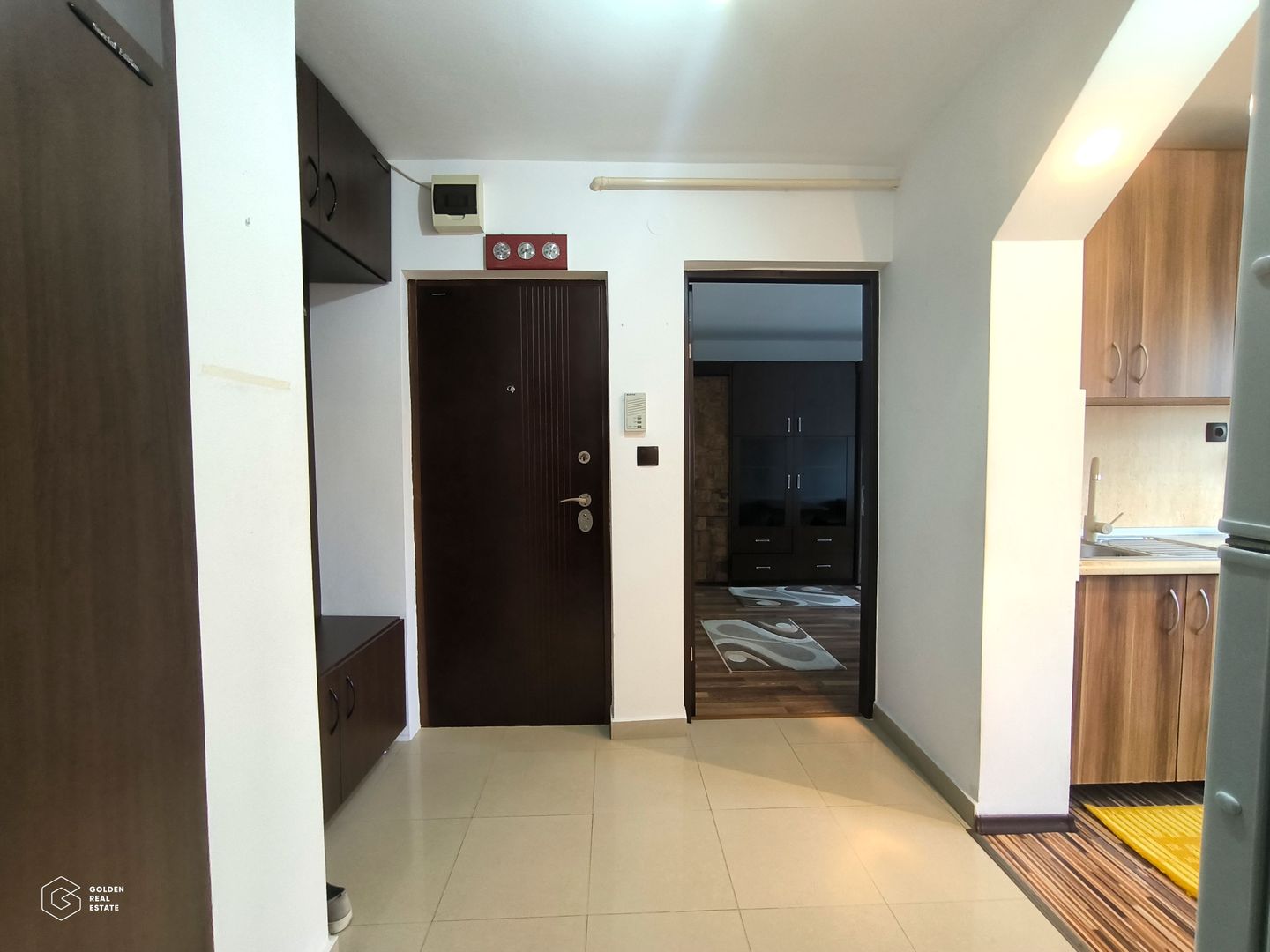 Apartament spatios 2 camere cu centrala, zona  Confectii - Poză 5