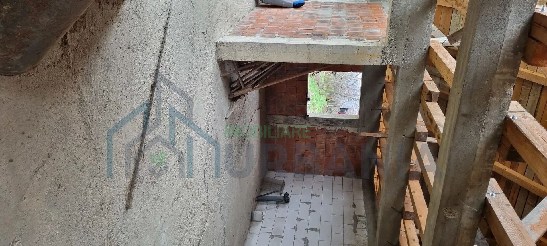 Casă la roșu, 130 mp, comuna Golăiești, județul Iași - Poză 5