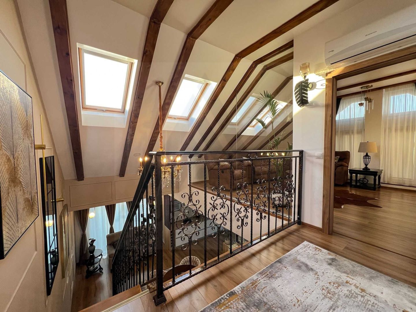 Penthouse lux 122 mp utili 4 camere 3 bai etaj 2 in Arhitectilor - Poză 4