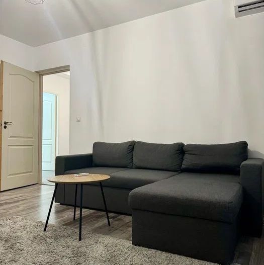 Apartament 2 camere metrou Eroii Revolutiei - Poză 1