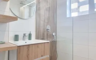 | Apartament cu 3 camere | Etaj intermediar | Cartierul Grigorescu | - Poză 11