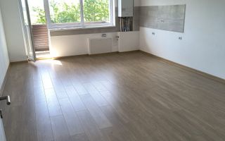 Apartament tip studio in Sanpetru cu loc de parcare - Poză 1
