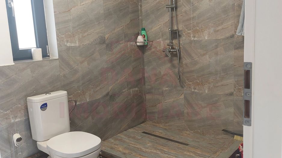 CASĂ DE VÂNZARE ÎN RUSCA MONTANĂ\JUD. CS - Poză 10