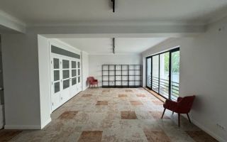 Spațiu modern cu terasă de inchiriat | Showroom, birou sau studio - Poză 4
