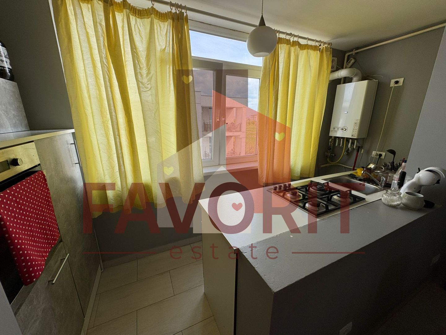 Apartament cu 3 camere mobilat si utilat, posibilitate preluare chiriasi - Poză 4