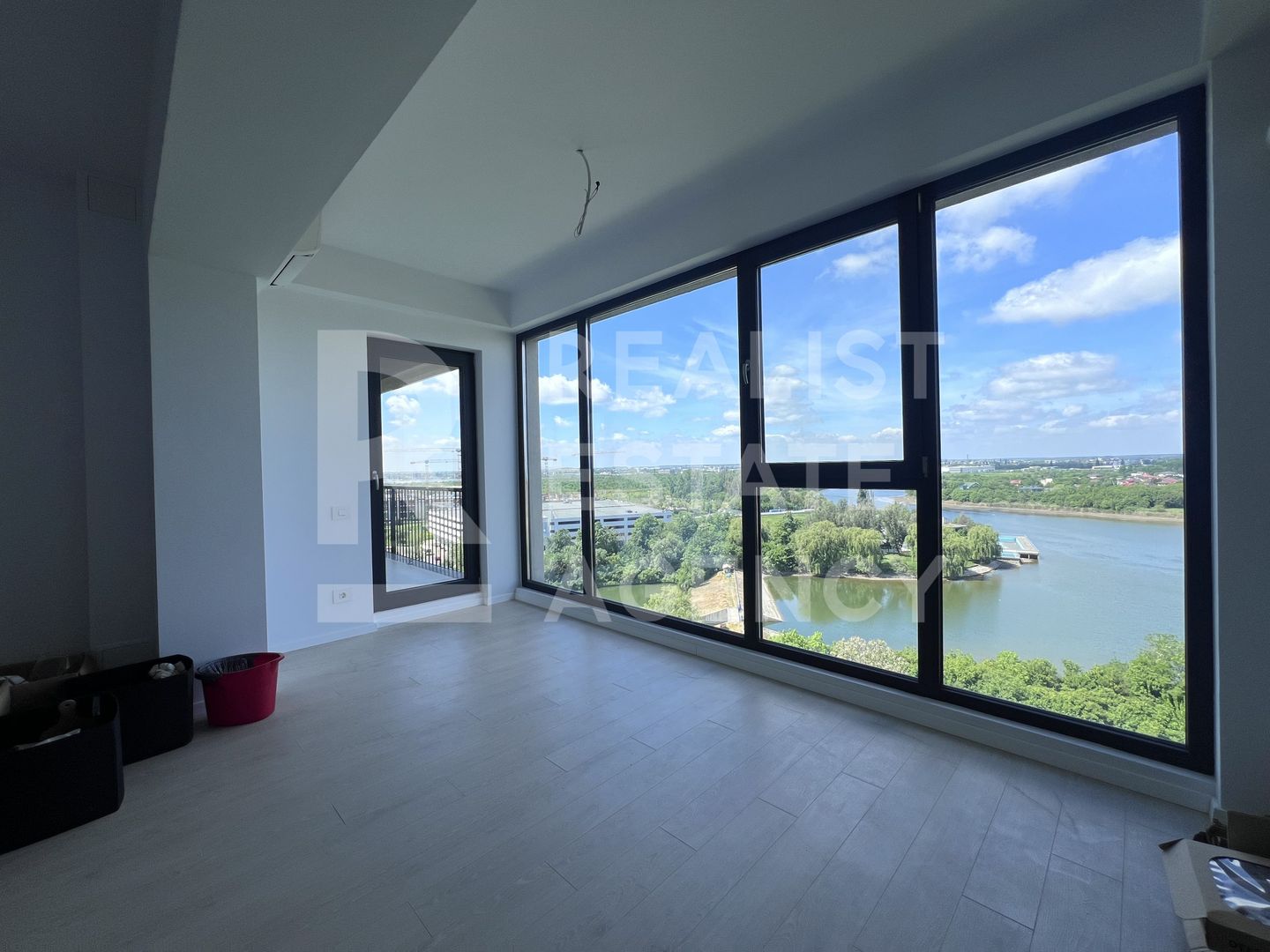 Vânzare, apartament cu 3 camere în zona Străulești - Poză 6