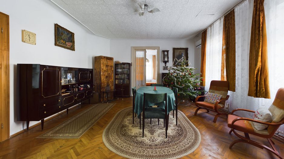 Apartament cu 4 camere la casa in centru - Poză 3