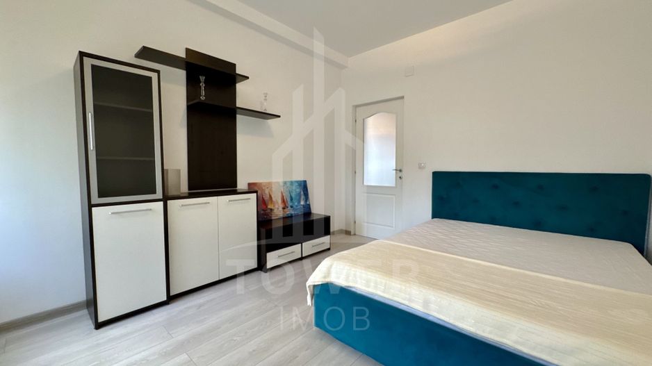 De inchiriat Apartament modern 3 camere cu curte privată şi parcare - Poză 7