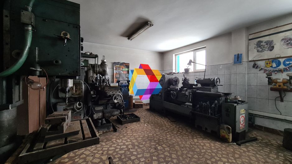 Prorietate mixta - 1021 mp, teren 6232mp - Poză 24