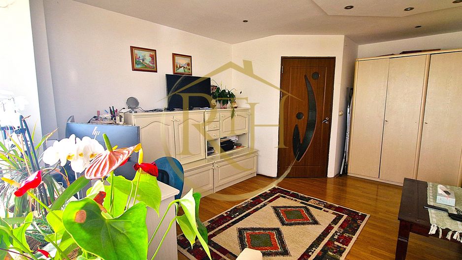 Vand apartament 2 camere,zona linistita cu mult spatiu verde ,0 Comision - Poză 2