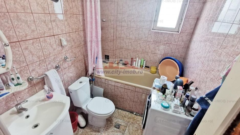 Vanzare casa Andronache - Poză 10