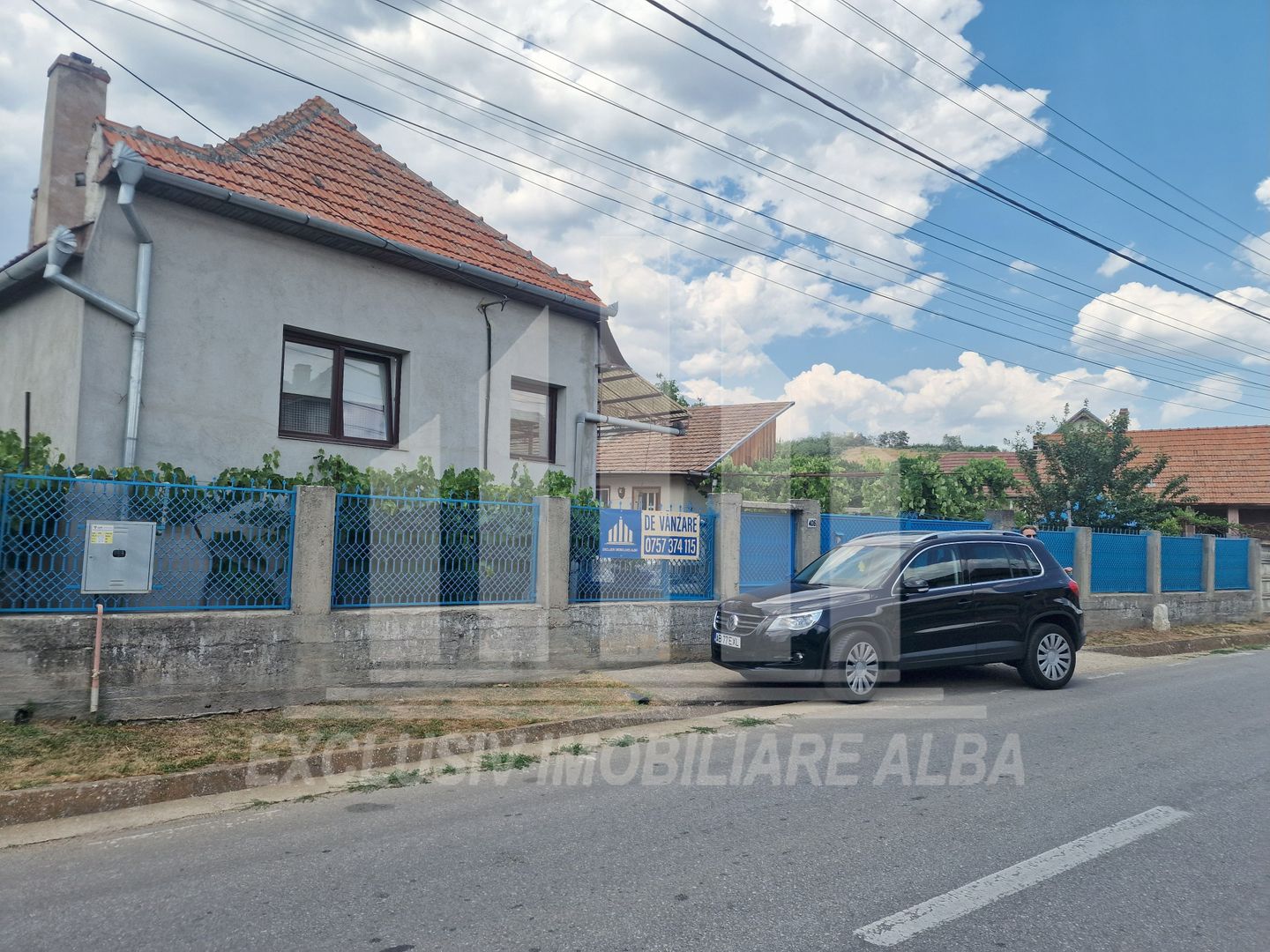 Casa cu gradina in Cricau - Poză 1