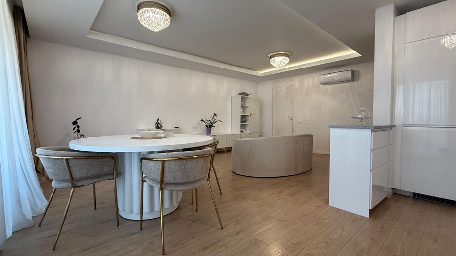 De închiriat 4 camere Erou Iancu Nicolae - Poză 1