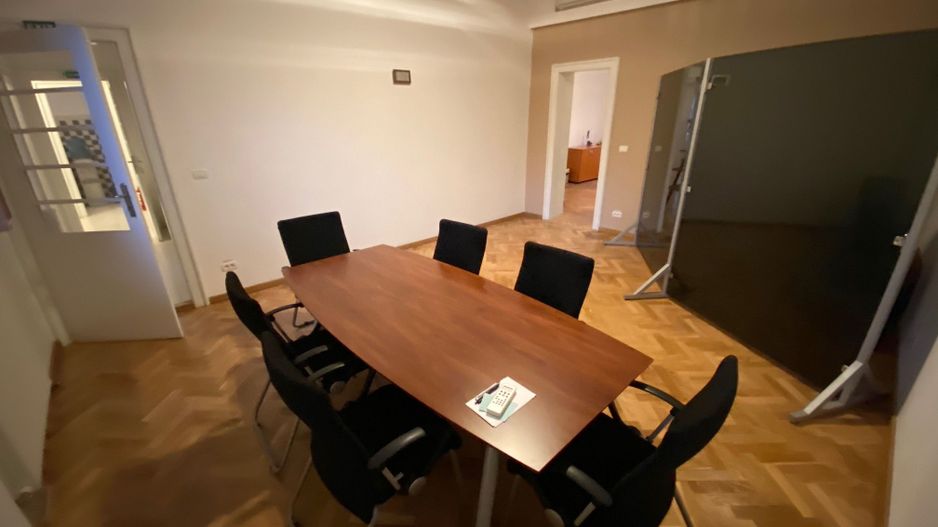 Spațiu de birouri de 143mp de închiriat în zona Central - Poză 16