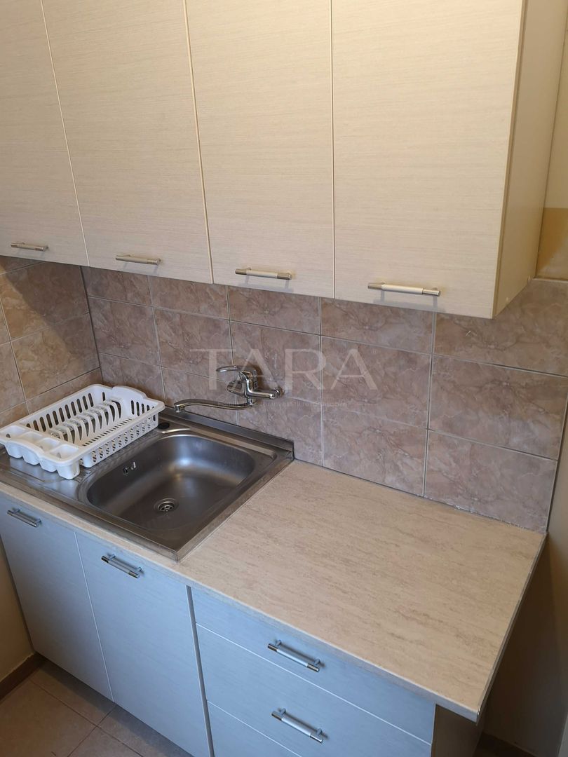 Garsonieră mobilată și utilată, zona Zorilor – aproape de UMF - Poză 1