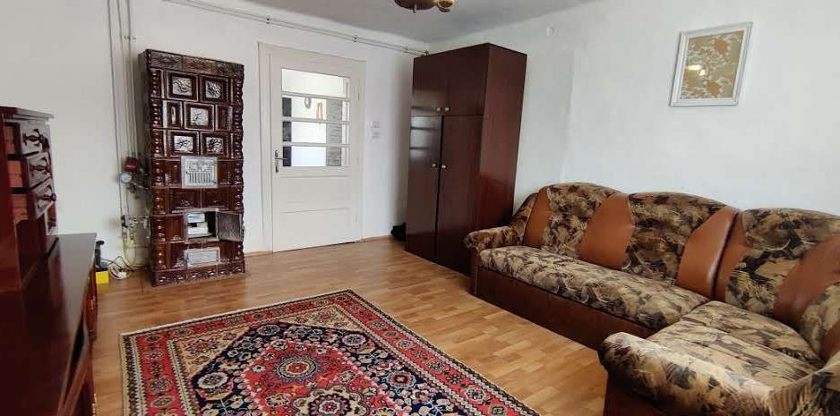 CASA RECAS CU 1438 MP TEREN - Poză 3