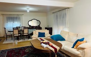 Casa individuala pozitie foarte buna si teren generos - Poză 7