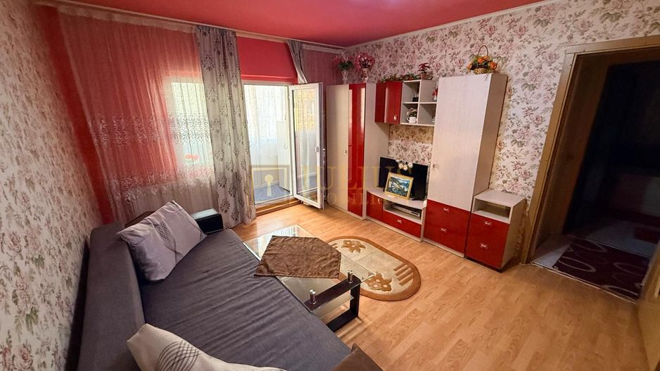 2 camere| zona Lipovei| centrala proprie| apartament frumos| - Poză 1