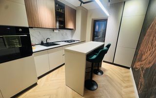 Super locație, super apartament 4 camere Ultracentral - Poză 2