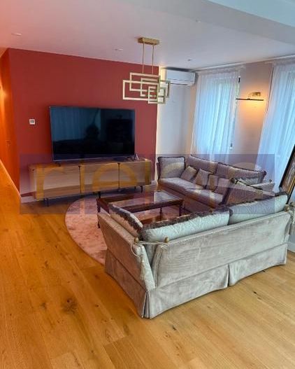 VANZARE 3 CAMERE 90 MP | DOROBANTI | CURTE 77 MP | BLOC BOUTIQUE | LUX - Poză 2