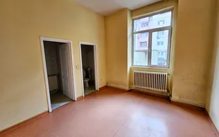 Spatiu de birouri, cabinete, 370 mp utili, parter, Cetate - Poză 13