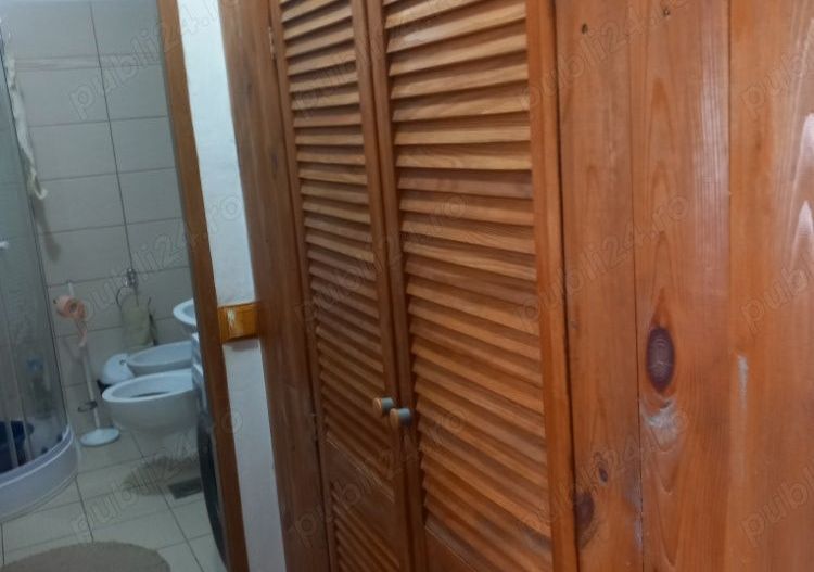 Ag BRASADAS vinde apt. 3 cam etaj 2/4 în Carpați 2. - Poză 4