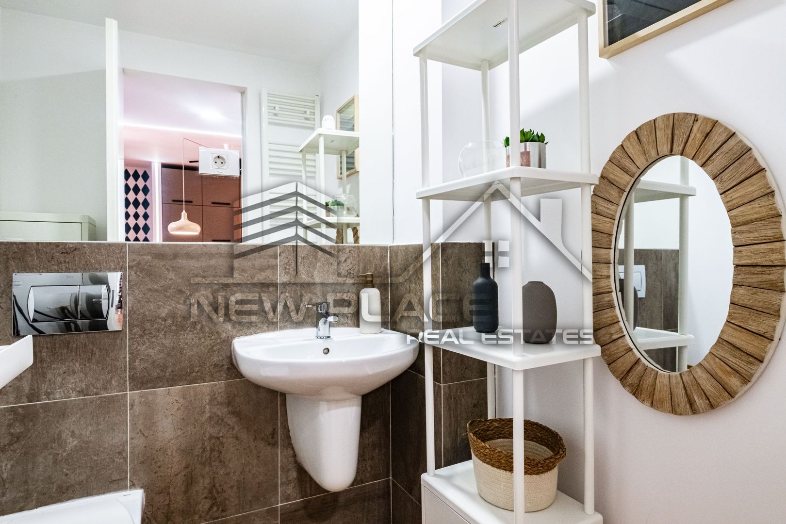 [VIDEO] 4City North | Apartament exclusivist | Vedere curtea interioara | Lux - Poză 16