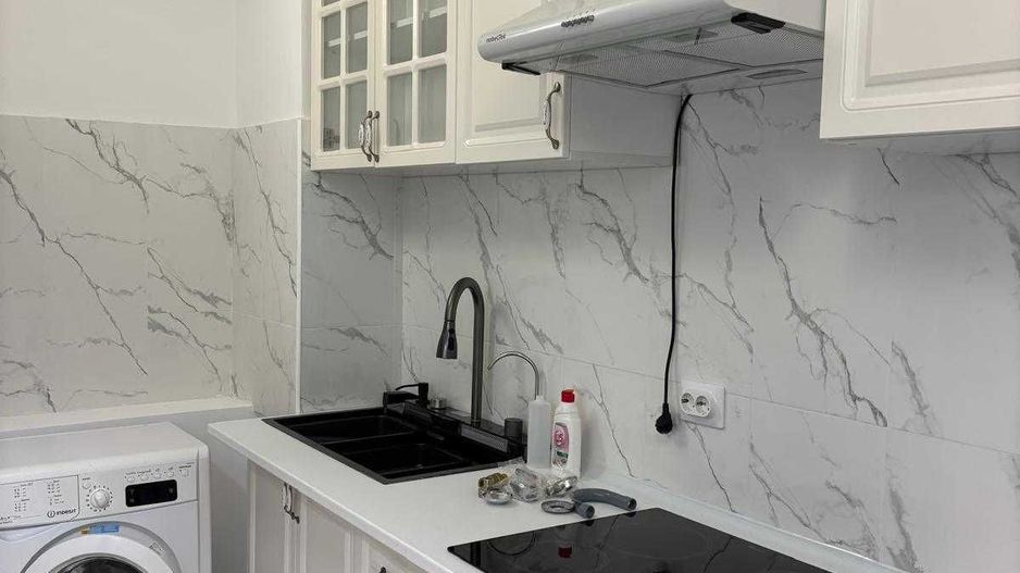 Închiriez apartament 3 camere, Unirii, renovat, centrală proprie - Poză 4