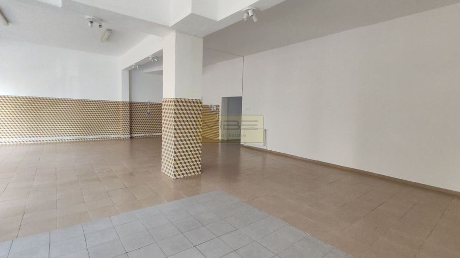 Spațiu comercial - deschidere 10 ml-amenajat! - Poză 7