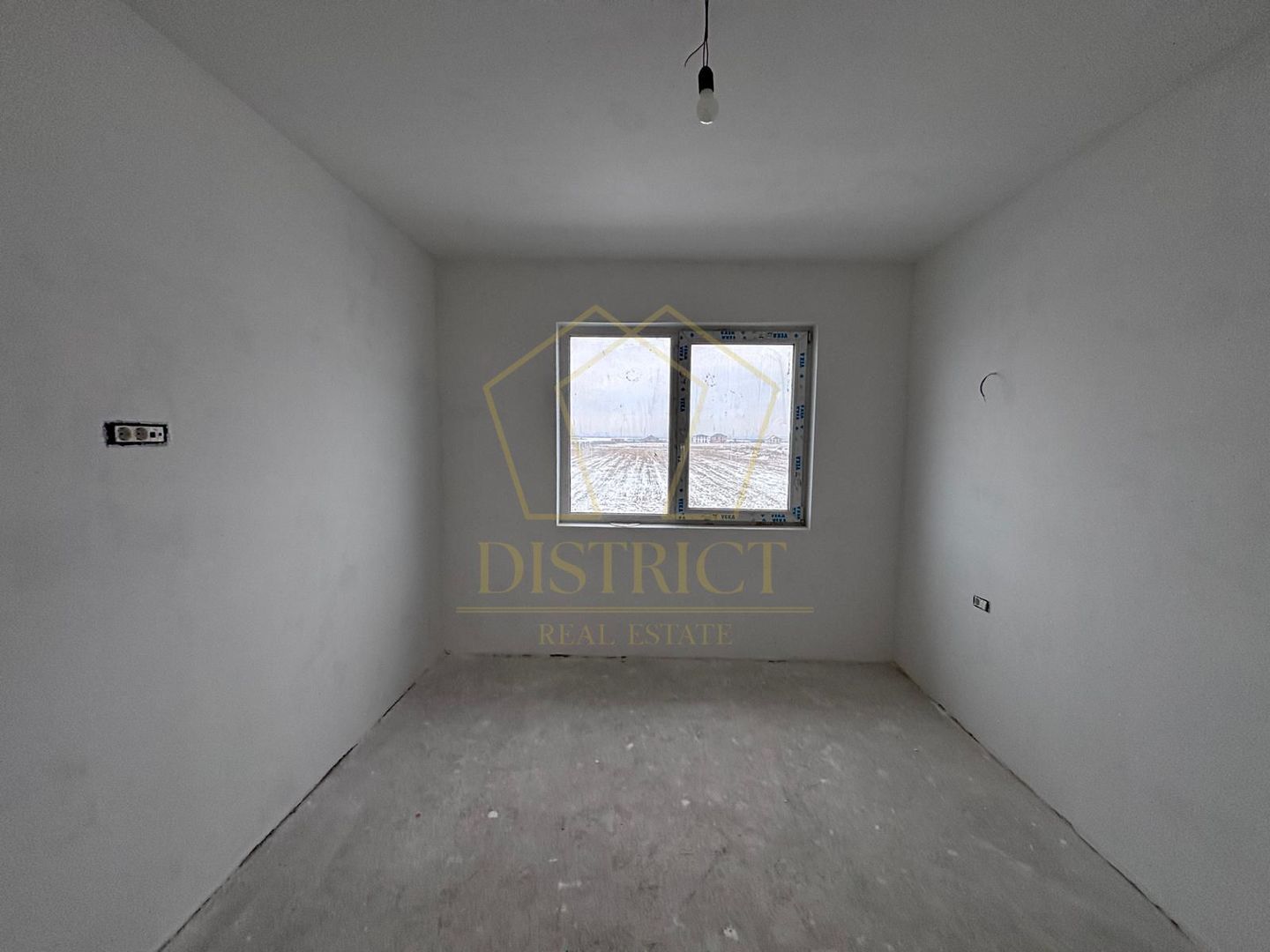 Duplex spatios cu 5 camere | Sacalaz - Poză 12