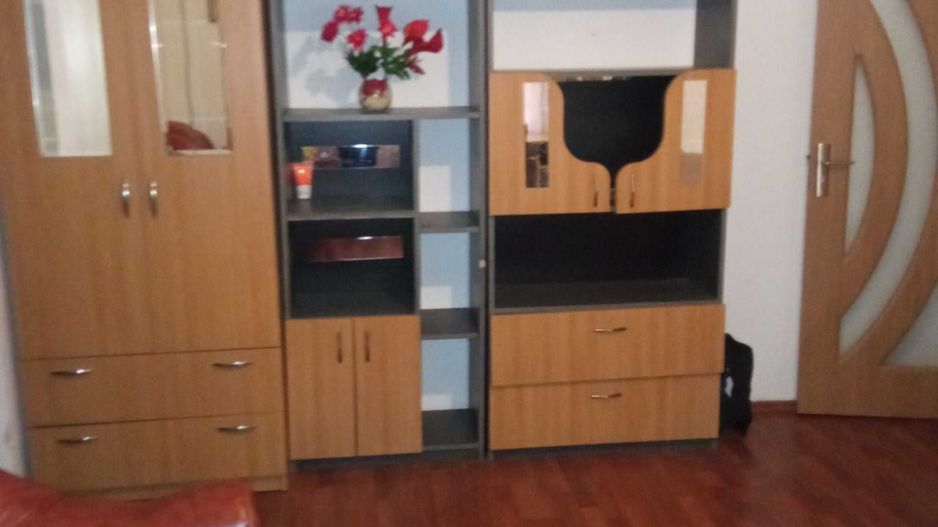 De închiriat apartament 2 camere Constantin Brâncoveanu - Poză 3