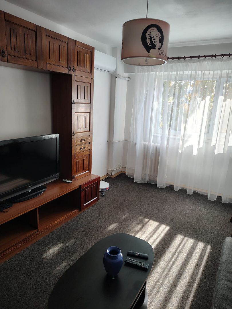 AP. 2 CAMERE- TIMPURI NOI, PET-FRIENDLY, MODERN, METROU 8 MINUTE - Poză 2