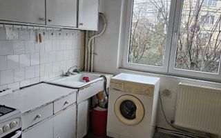 Apartament 4 camere, etaj 1, garaj – Str. Victoriei zona sc. nr. 4 - Poză 6