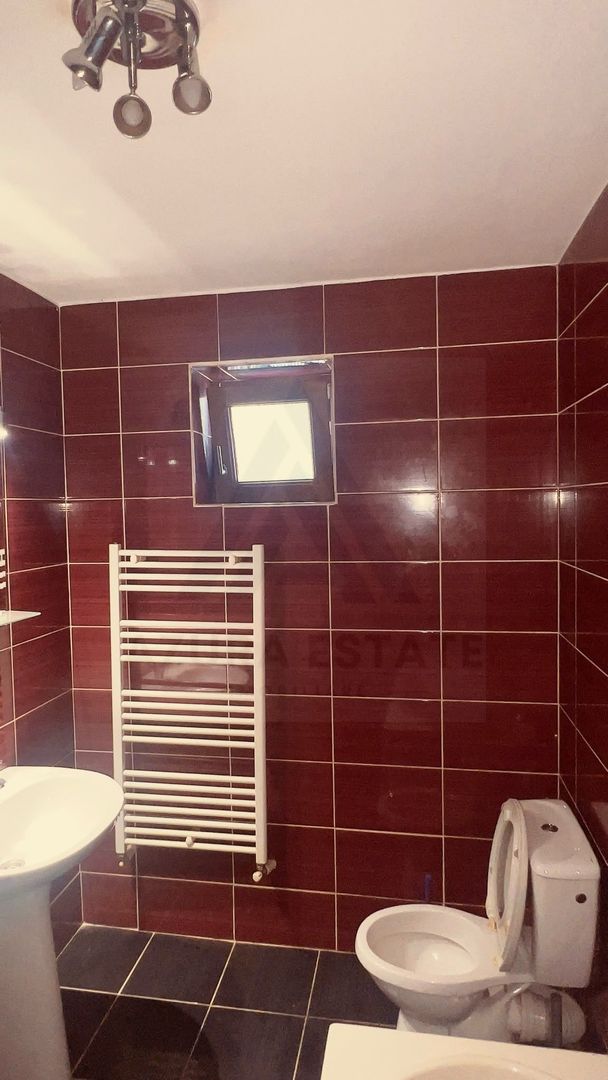 Casă cu 4 camere, curte proprie și 2 balcoane – Șelimbăr - Poză 14