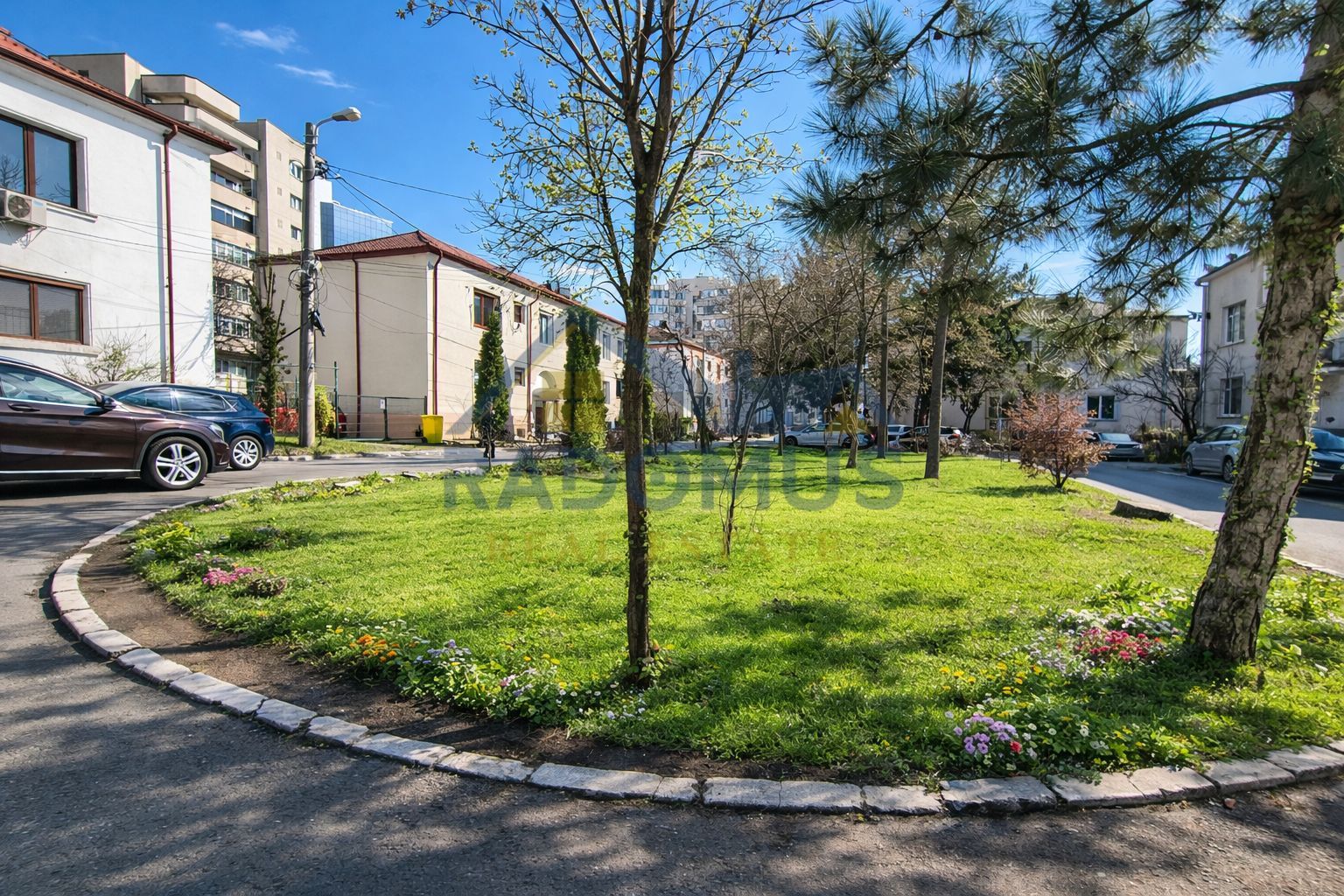 3 camere | Renovat | Str. Mandra | Boxa+Curte | 79.900€ | 0% Comision - Poză 10