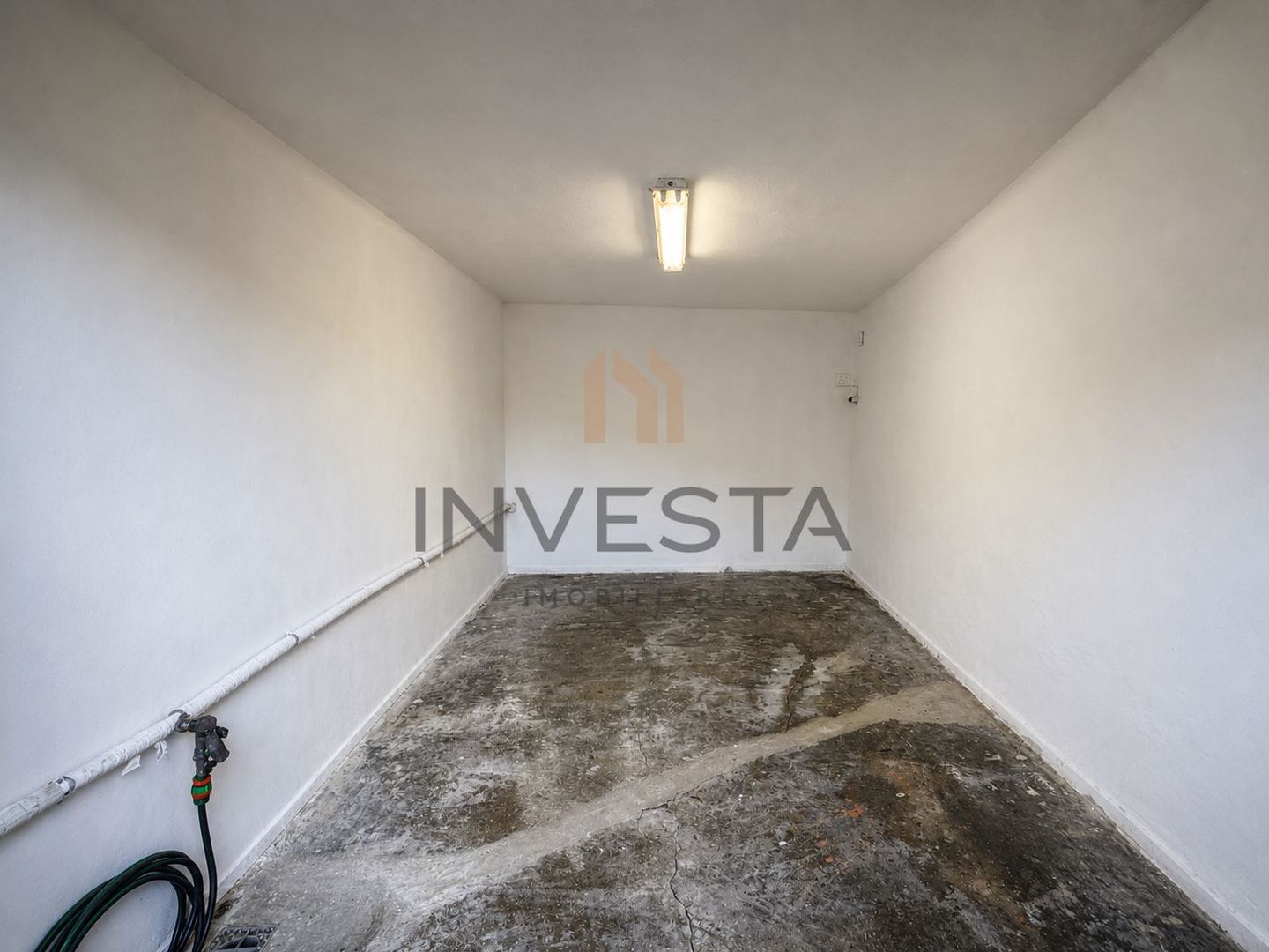 Casa individuala cu 4 camere de inchiriat in Andrei Muresanu - Poză 12
