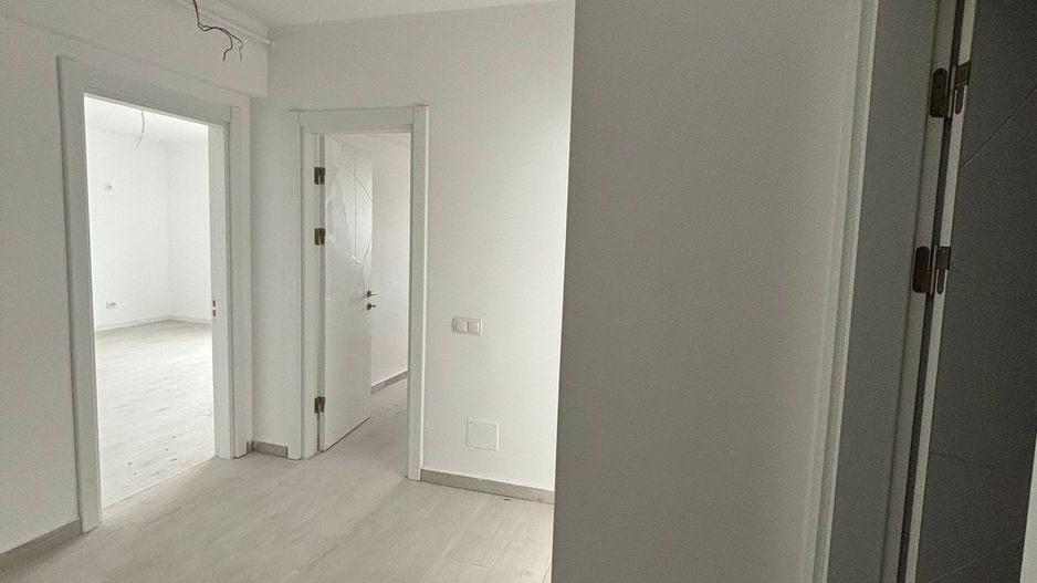 AP. 3CAM. SPATIOS (77MP UTILI) ETAJ 6 / 8 MIN. METROU N TECLU! - Poză 2
